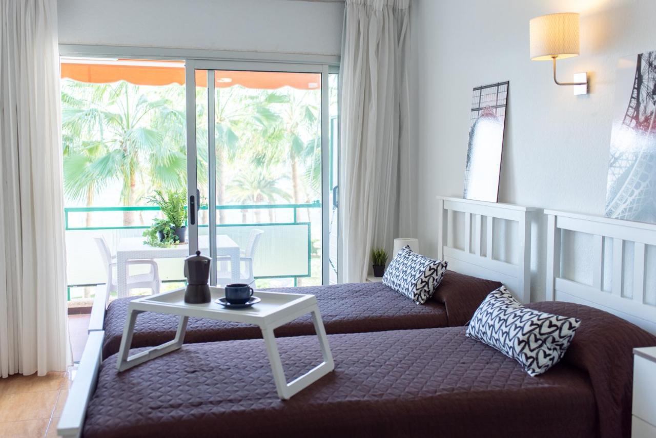 شقة Comodoro Cristianos Beach Vivienda Vacacional لوس كريستيانوس المظهر الخارجي الصورة